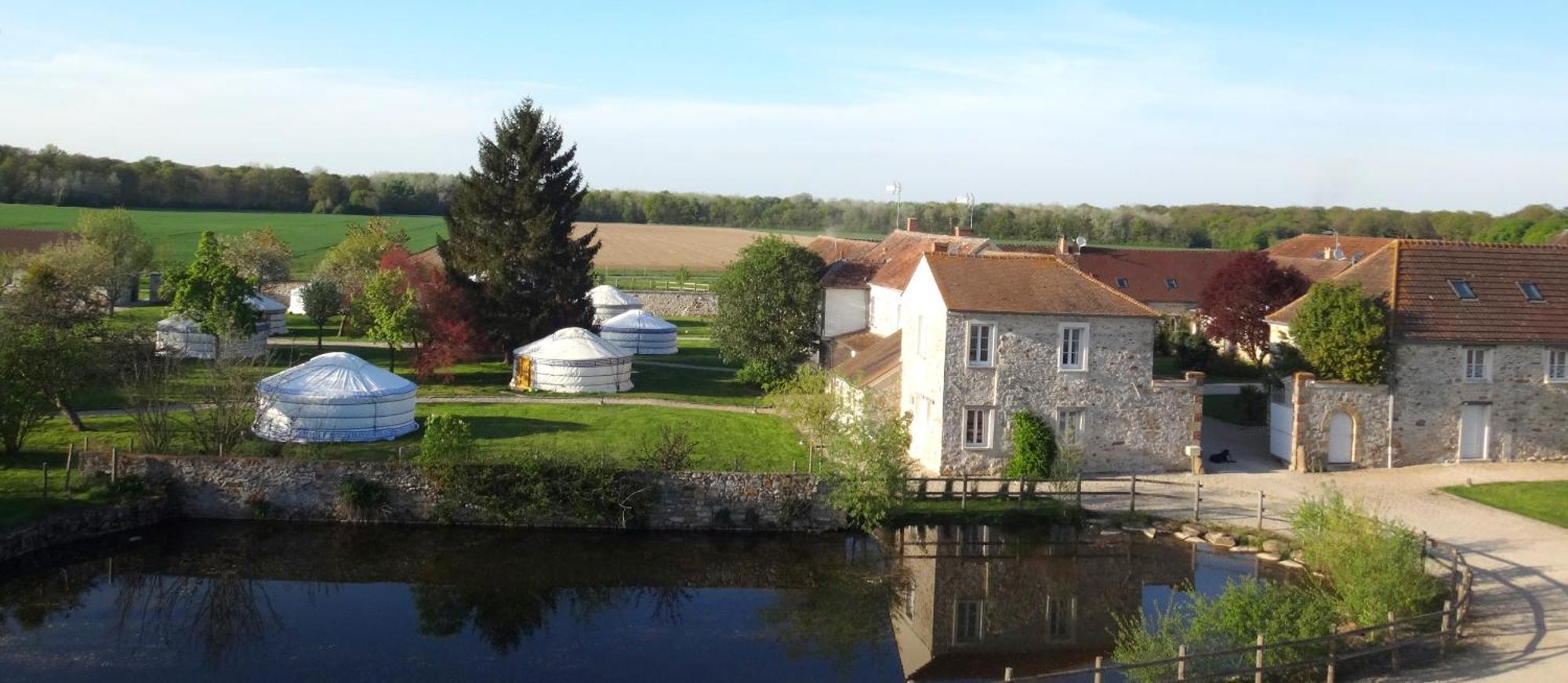 Yourte Nomade-Lodge Les Ecrennes Luaran gambar